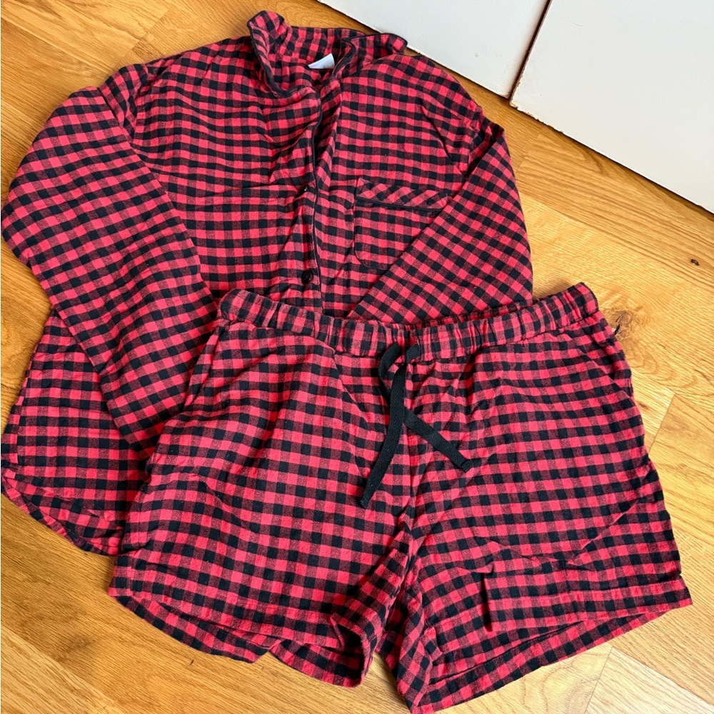 Amazon Essentials Red and Black Plaid Flannel Pajama Set